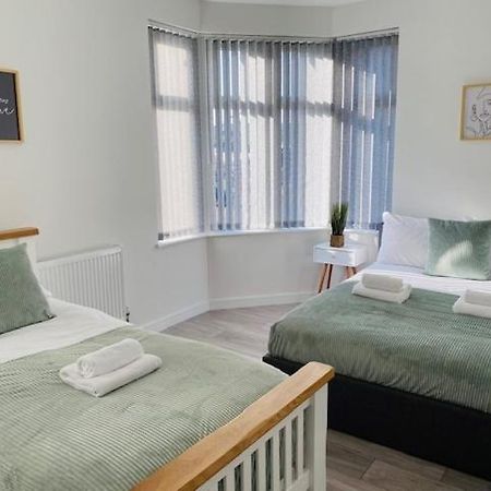 Rodney Parade Mews نيوبورت المظهر الخارجي الصورة